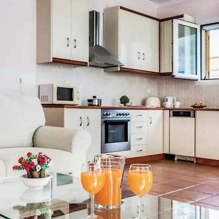 Alexandra Villa *