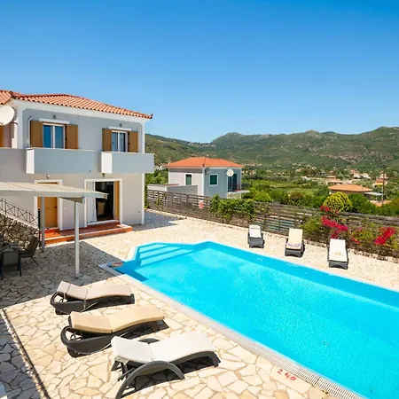 Alexandra Κατελειός
