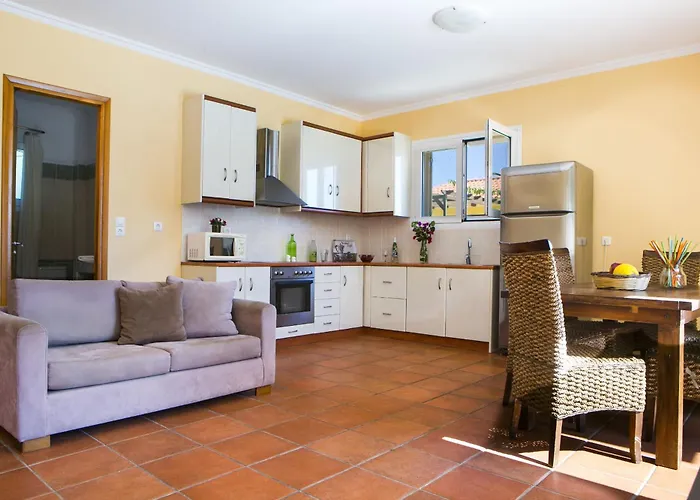 Alexandra Villa Katelios